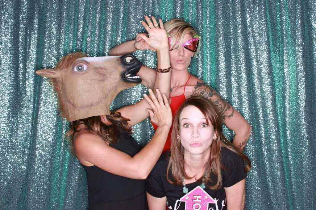 tucson-photo-booth-thursday-therapy-loews-ventana-canyon-wedding-party-1-orig